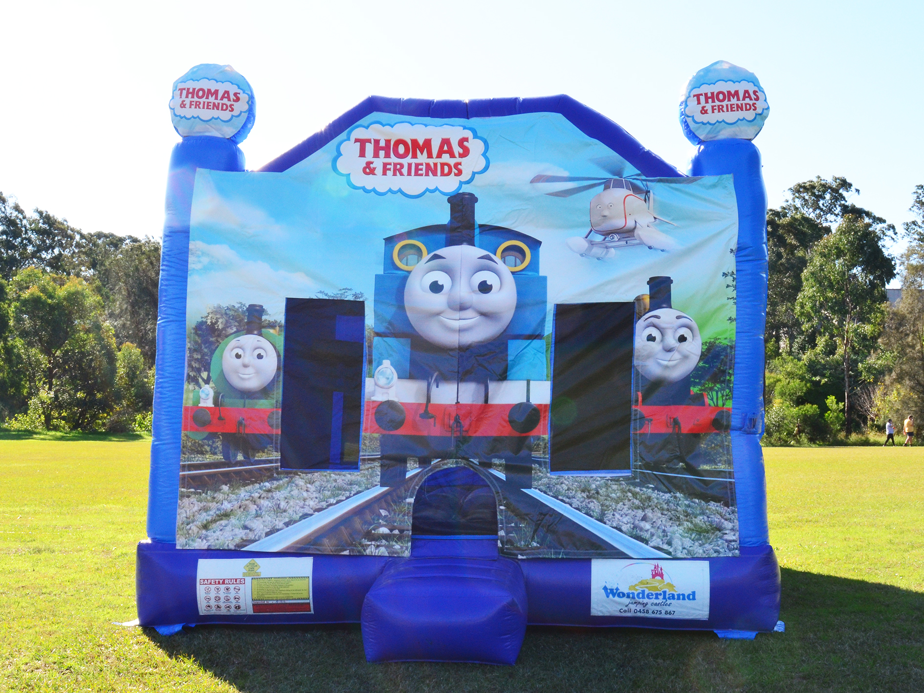 thomas the tank engine jumping castle