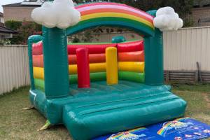 rainbow-jumping-castle-sydney-1